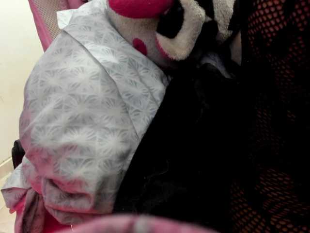 Jeniferbody000 live cam on BongaCams