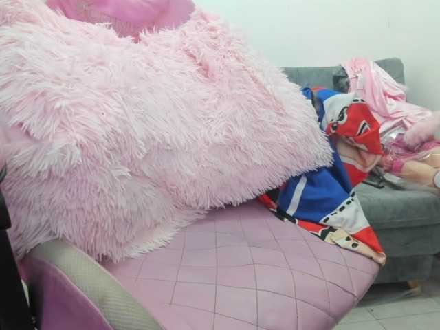 Jeniferbody000 live cam on BongaCams