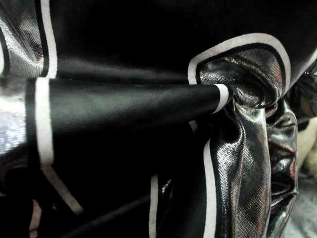 Jeniferbody000 live cam on BongaCams
