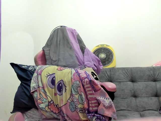 Jeniferbody000 Canlı Cam: BongaCams