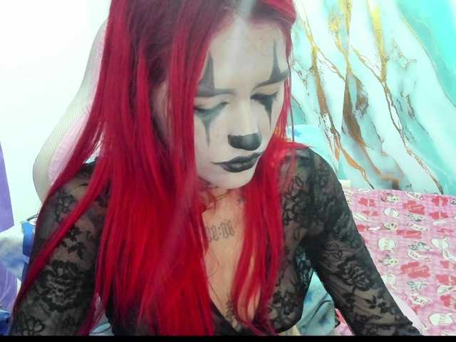 Jeniferbody000 live cam on BongaCams
