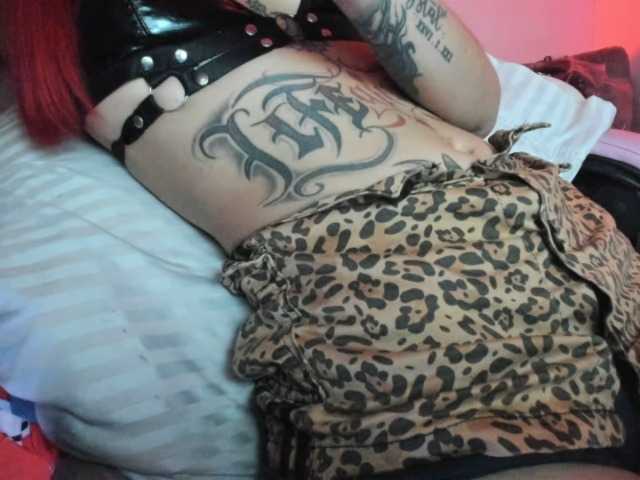 Jeniferbody000 live cam on BongaCams