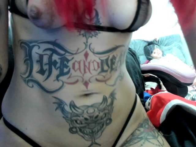 Jeniferbody000 live cam on BongaCams