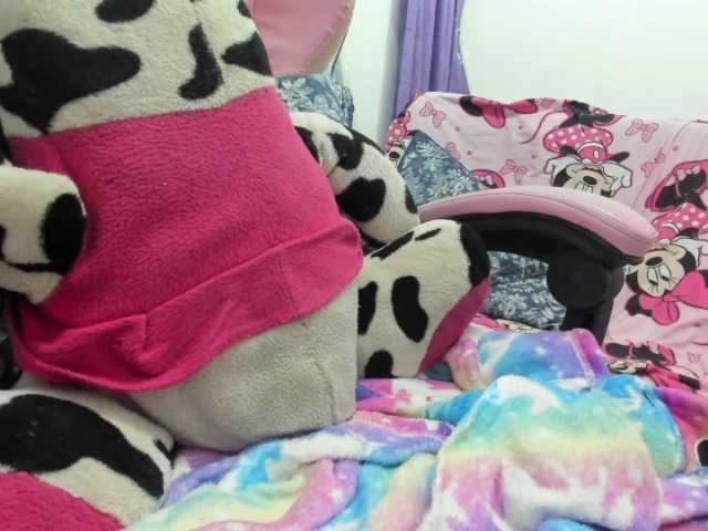 Jeniferbody000 live cam on BongaCams