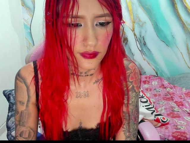 Jeniferbody000 live cam on BongaCams