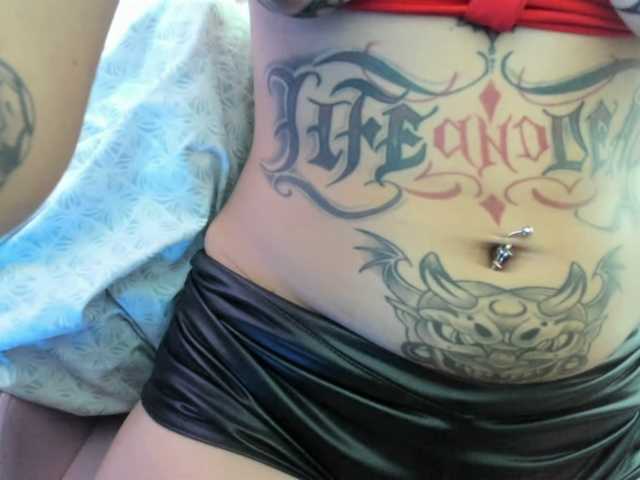 Jeniferbody000 live cam on BongaCams