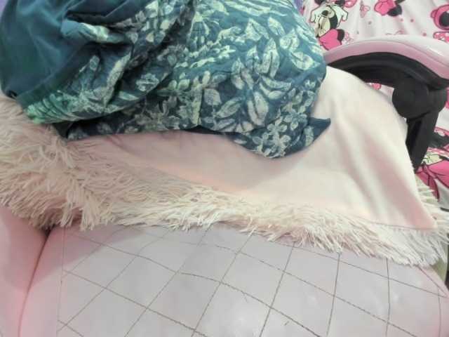 Jeniferbody000 live cam on BongaCams
