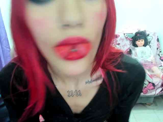 Jeniferbody webcam