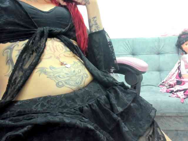 Jeniferbody webcam