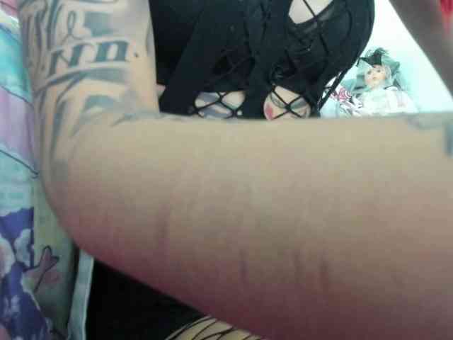 Jeniferbody webcam
