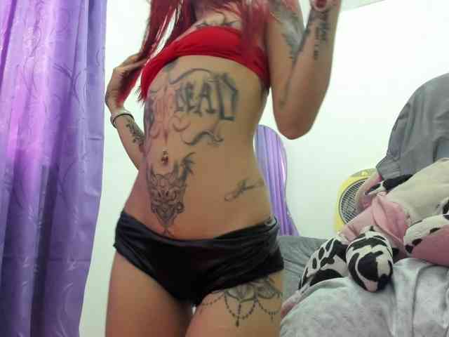 Jeniferbody webcam