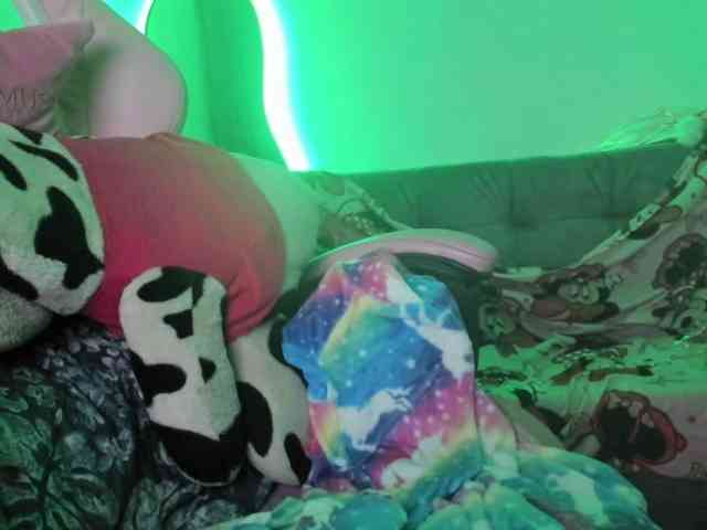 Jeniferbody webcam