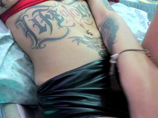 Jeniferbody webcam