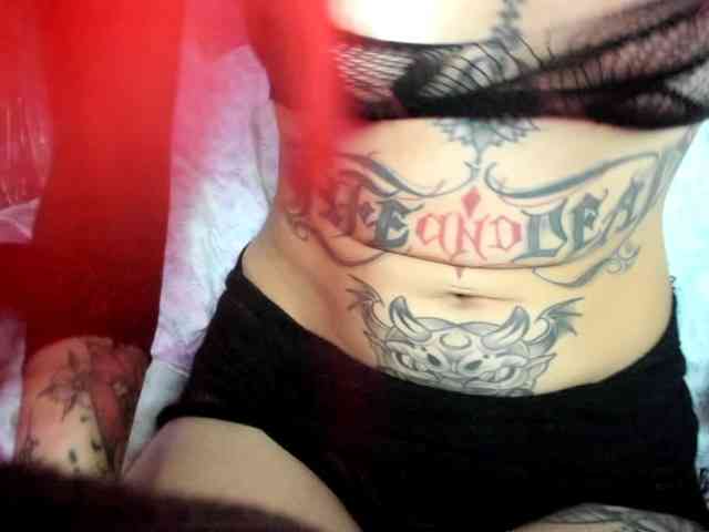 Jeniferbody webcam