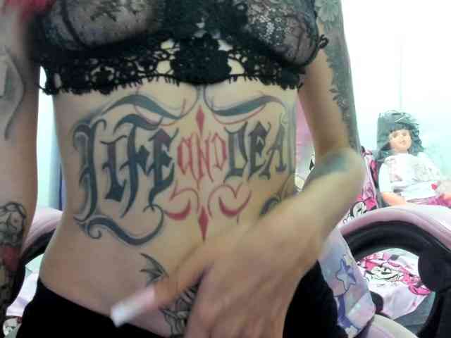 Jeniferbody webcam