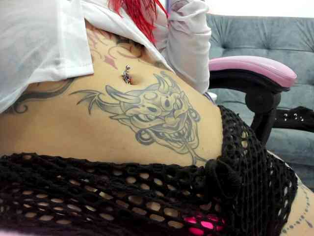 Jeniferbody webcam