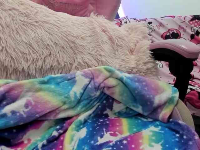 Jeniferbody webcam