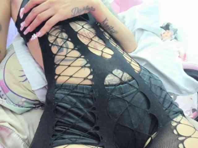 Jeniferbody webcam