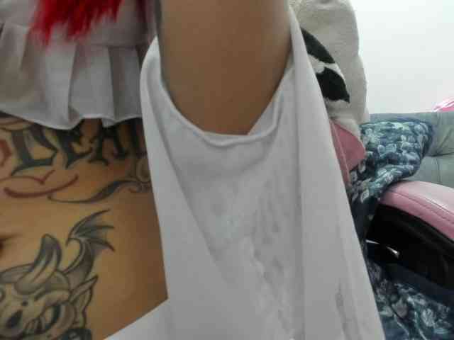 Jeniferbody webcam