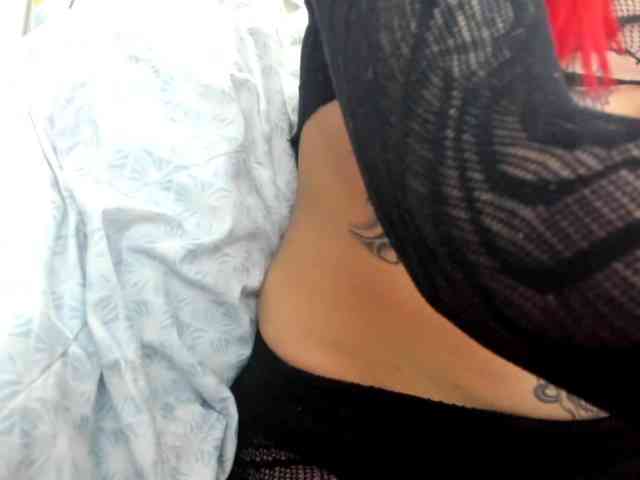 Jeniferbody webcam