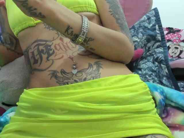 Jeniferbody webcam