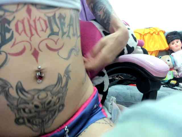 Jeniferbody webcam