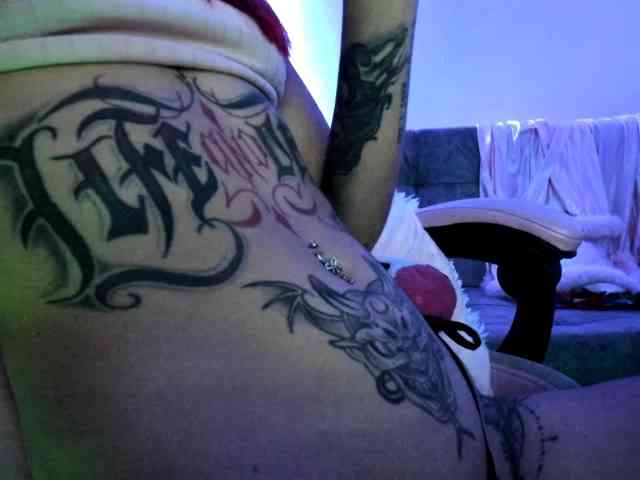 Jeniferbody webcam