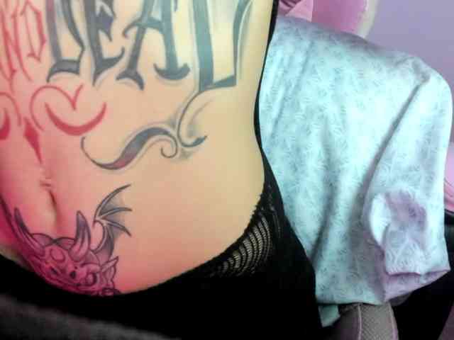 Jeniferbody webcam