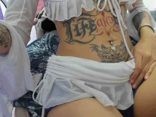 Jeniferbody webcam
