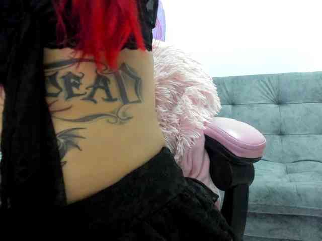 Jeniferbody webcam