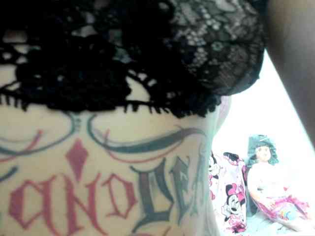 Jeniferbody webcam