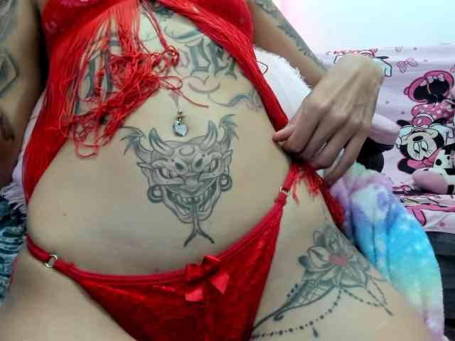 Jeniferbody webcam