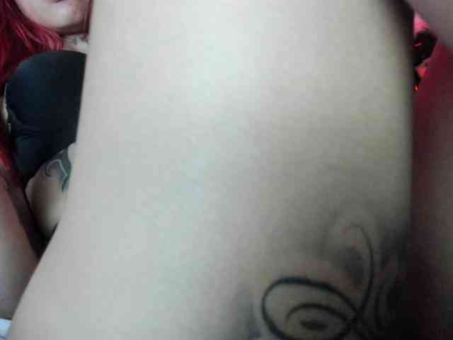 Jeniferbody webcam