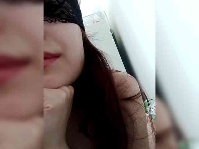 AlisaXCristal webcam