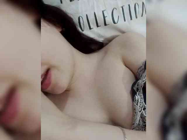 AlisaXCristal webcam