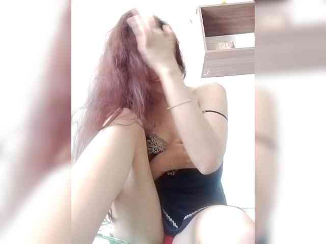 AlisaXCristal webcam
