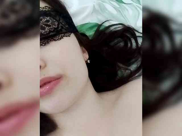 AlisaXCristal webcam