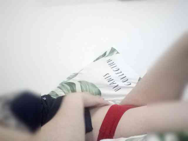 AlisaXCristal webcam