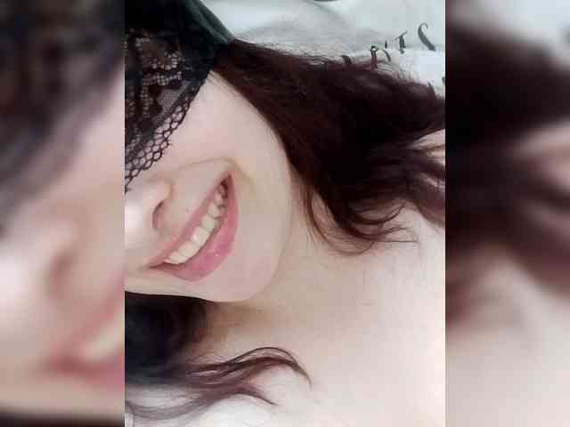 AlisaXCristal webcam