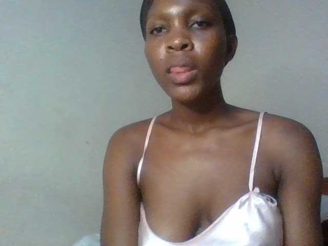 Dina-Nina live cam on BongaCams