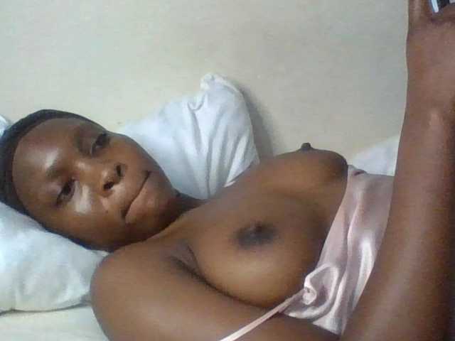 Dina-Nina live cam on BongaCams
