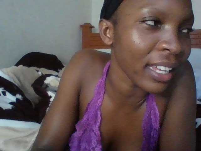 Dina-Nina live cam on BongaCams