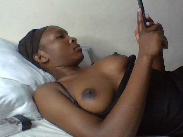 Dina-Nina live cam on BongaCams