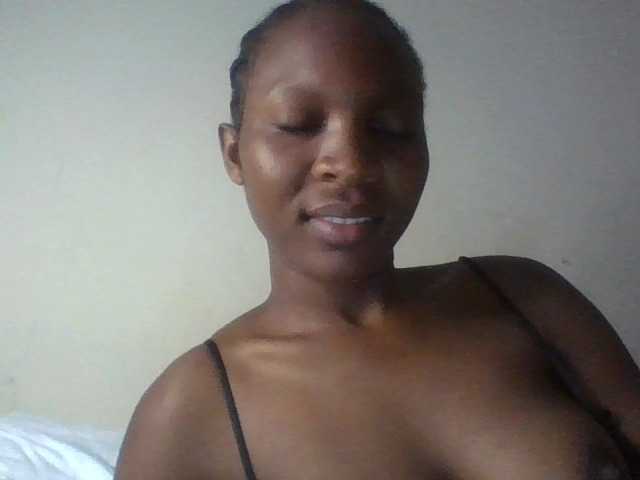 Dina-Nina live cam on BongaCams