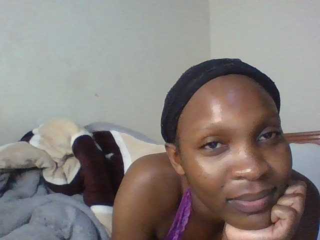 Dina-Nina live cam on BongaCams