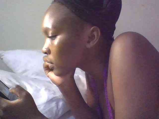 Dina-Nina Live Webcam on BongaCams