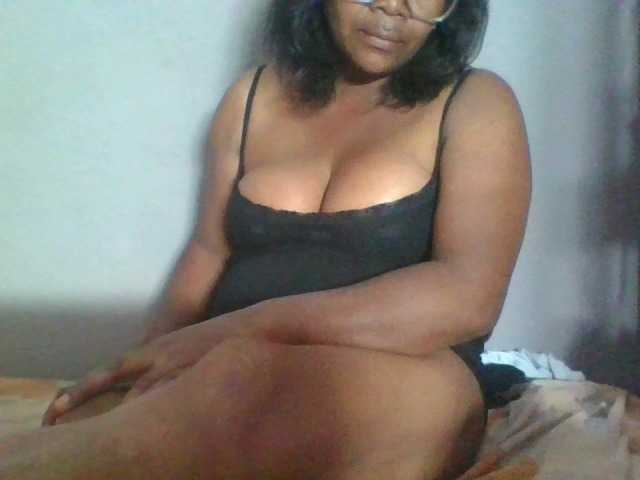 Hasley live cam on BongaCams