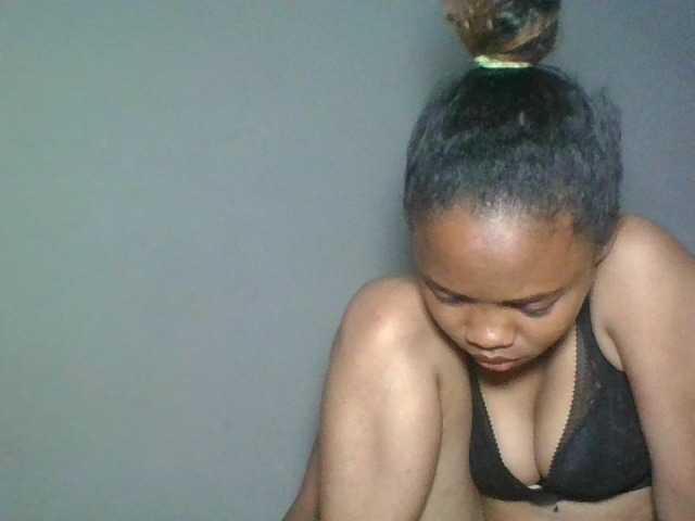 Hasley live cam on BongaCams