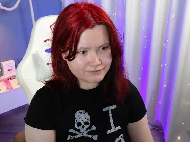 Alicezen live cam on BongaCams