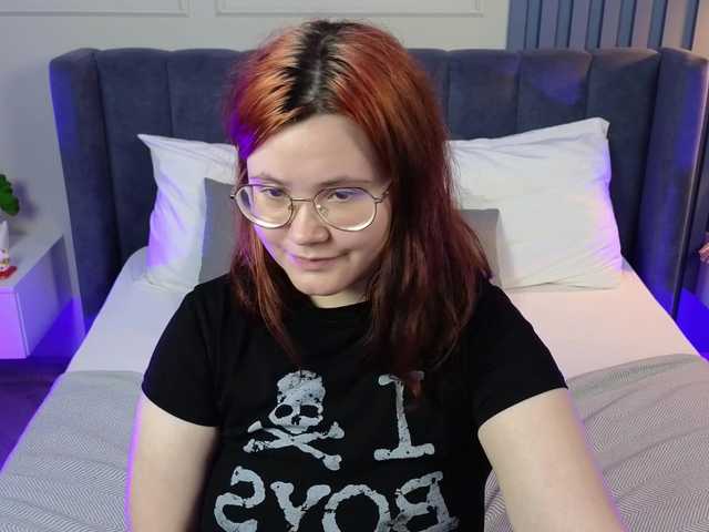 Alicezen live cam on BongaCams